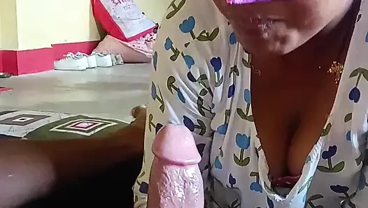 Husbend hendjob, oral seks ve ağızda iletişim ile