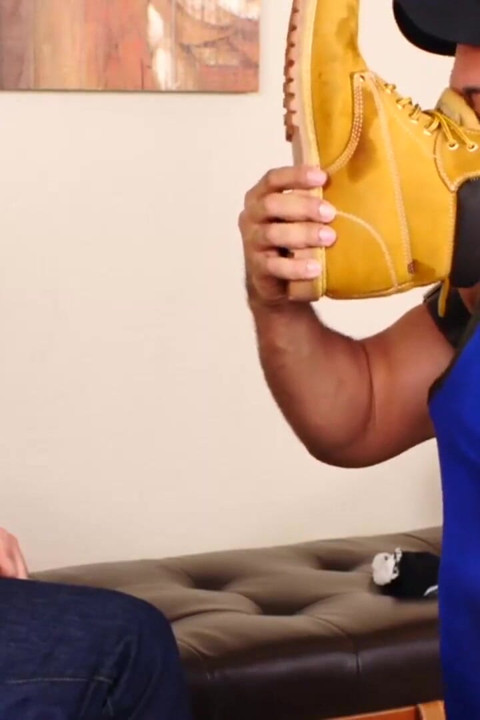 HAIRYANDRAW Bear Sterling Johnson raw breeds Kurt Jacobs