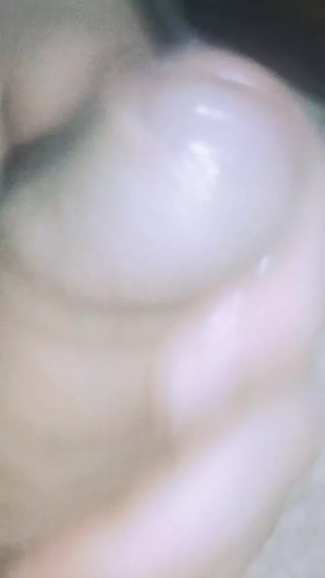 COLOMBIAN WITH A BIG DICK Jerking off for you