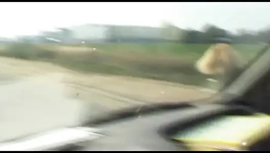 Schwanzlutschende dame aus frankreich befriedigt glücklichen typen