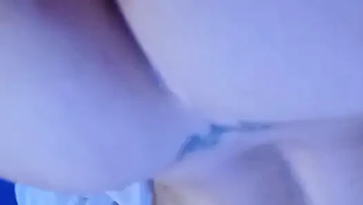 Gadis ini memberiku anal terbaik
