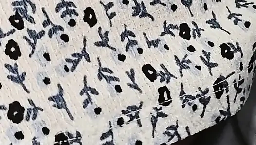 Almost Seen when She Touch Stranger's Erection In a Crowded Train. Girl's Panties get Soaked With His  Warm Sperm