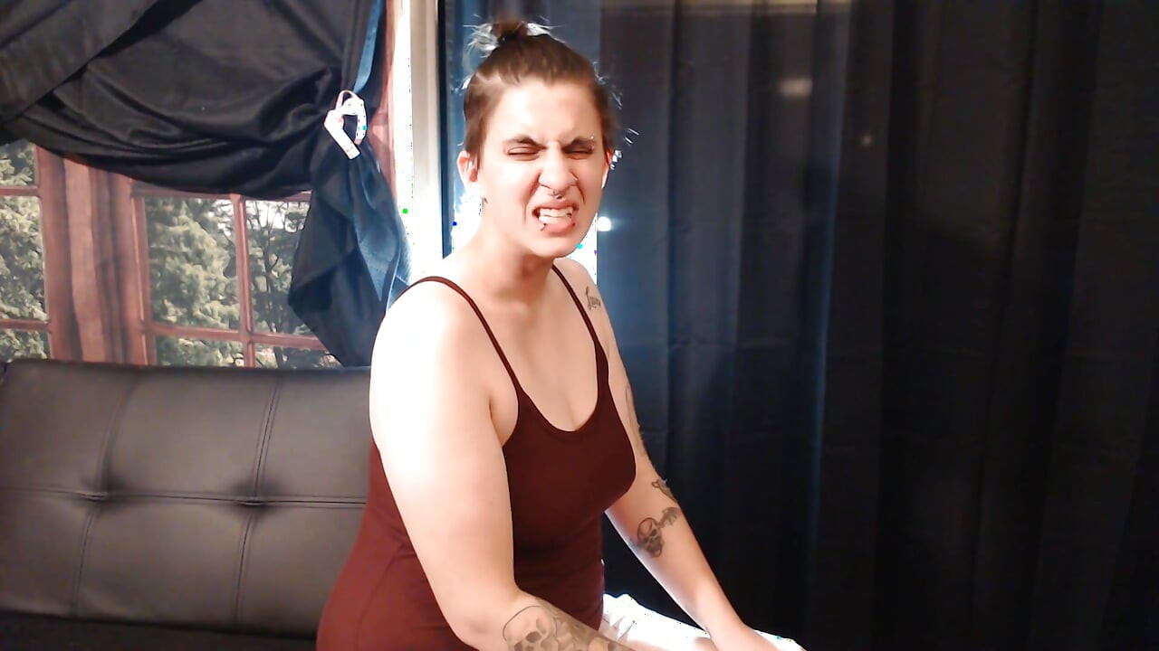 Spraying sneezes