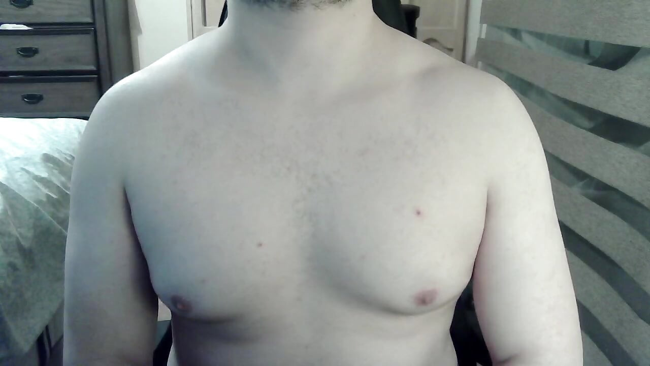 Hot camboy works his legs and nipples