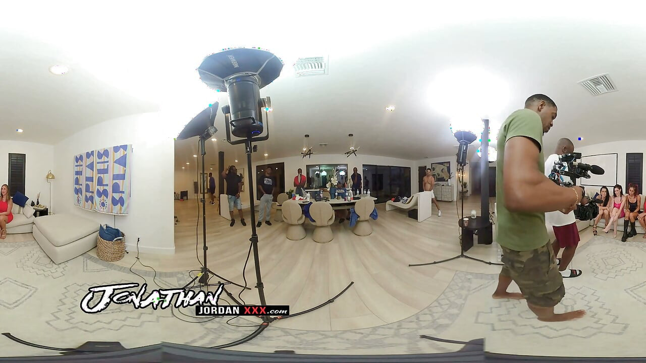 360 Slut Orgy Bts