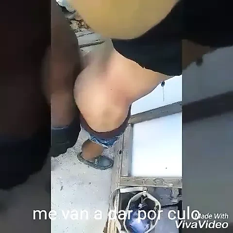 Cuban Tranny public anal