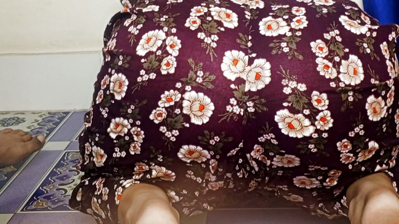 I squeezed Nadiya's milk while doing a story - Hot Bangladeshi Couple