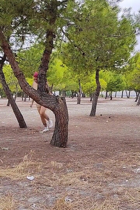 Outdoor Risky Running Sport Naked Risk in Park