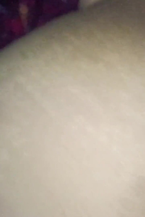 德西真正的热辣女孩裸体视频