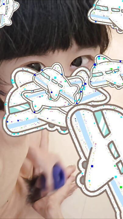 Lovelyboyvideo Un Joli Masturbe Bruyamment Avec Un Gobelet À Travers Pour La Première Fois En Vidéo Complète