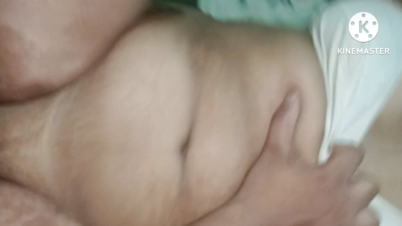 Desi Ấn Độ nữ sinh chặt chẽ ussy tiếng Hin-di âm thanh người yêu cũ, chị kế xinh đẹp Ấn Độ khít khao ussy uck bởi anh kế
