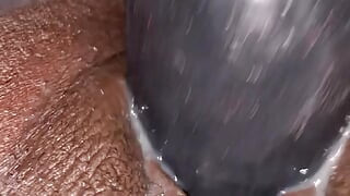 Hot fat pussy squirting
