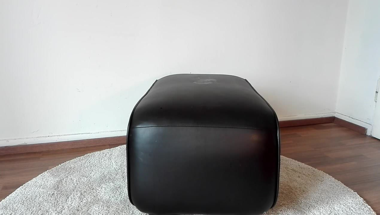 Черный мужик взрывается