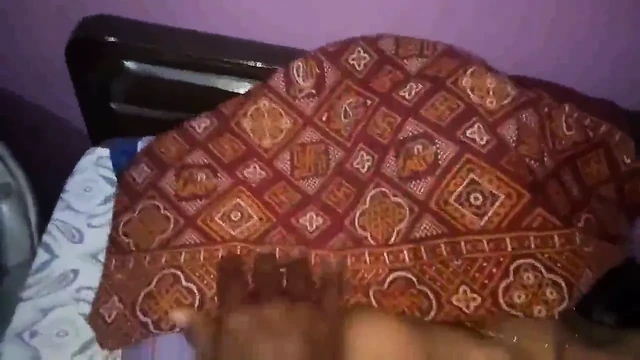 Meri wife ki badi badi boobs