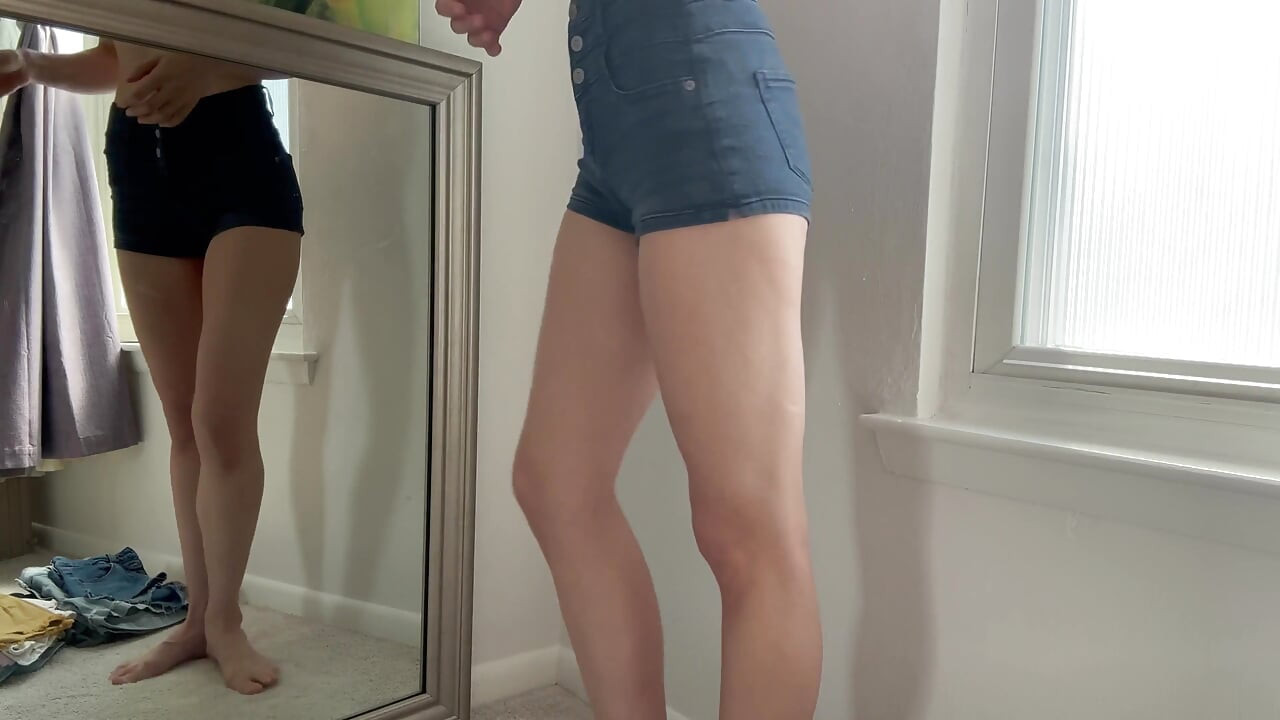 Sfw Wardrobe: 31 Shorts