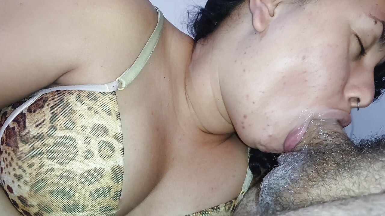 THAT NERVOUS TONGUE, SHE LICKS NON-STOP, FROM SIDE TO SIDE