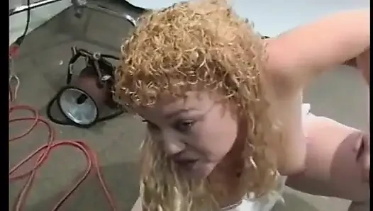 Guy gets head before eating out and fucking whore
