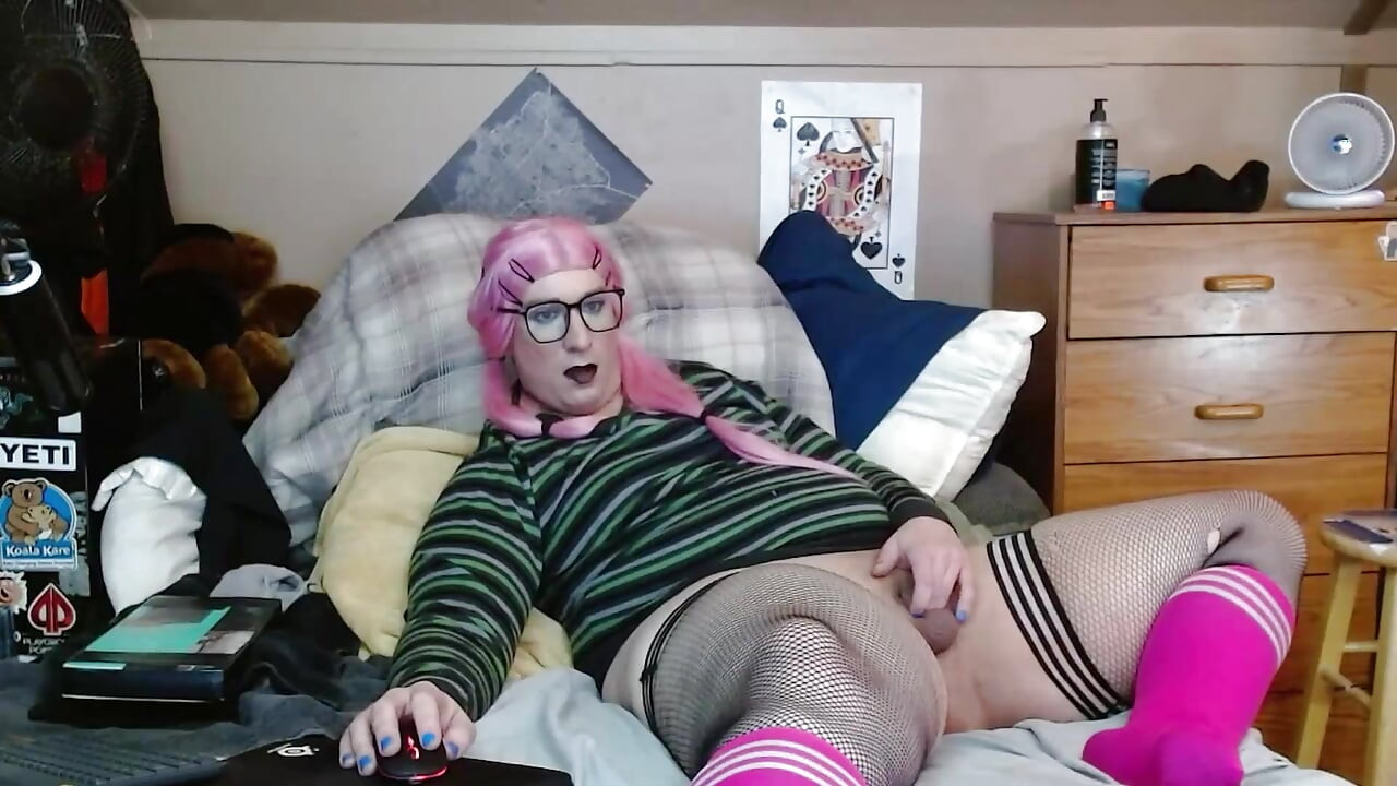 spunout sissy faggot strokes his clit into a tiny cock