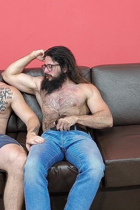 3 düz adam gerçekçi oluyor