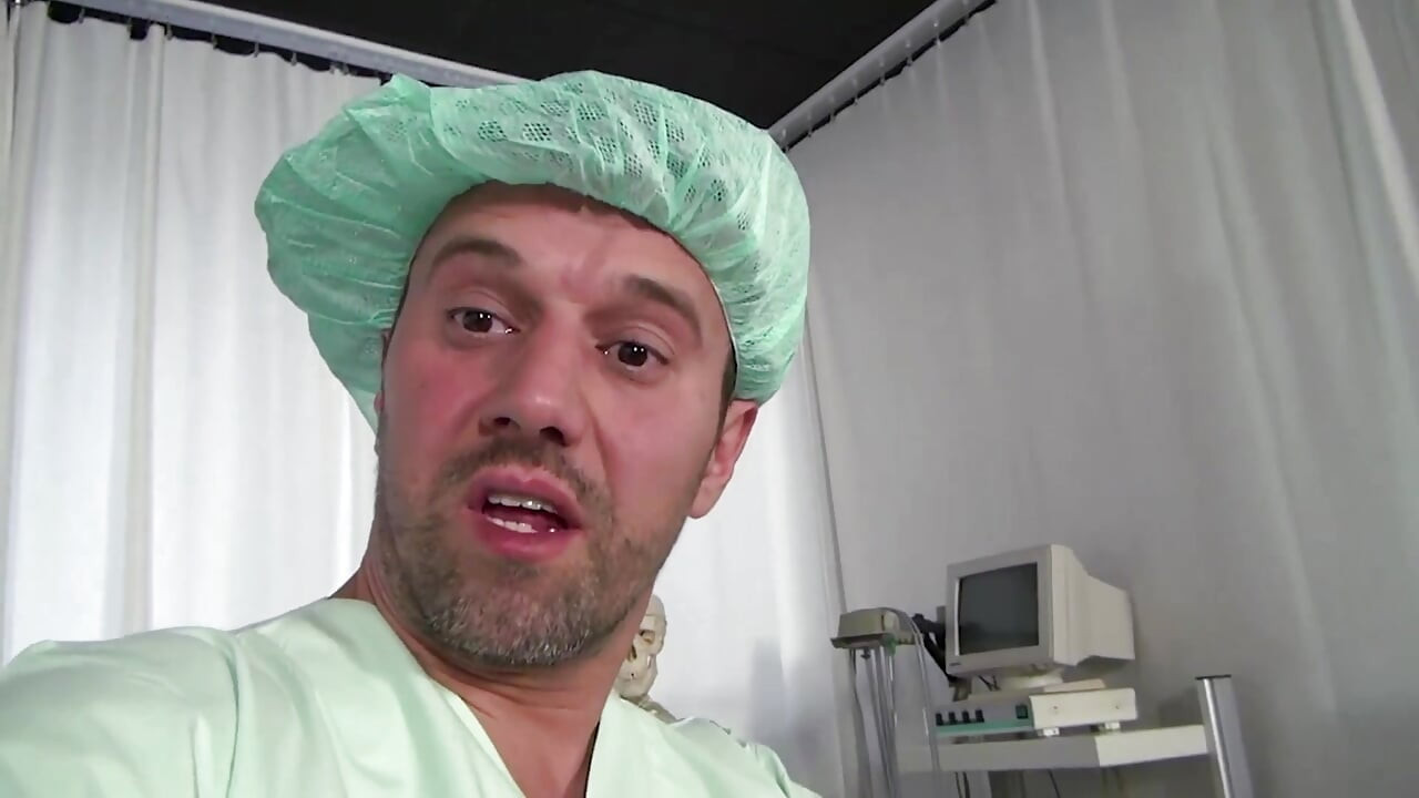 Pussy controll in the hospital...threesome pussy fucking