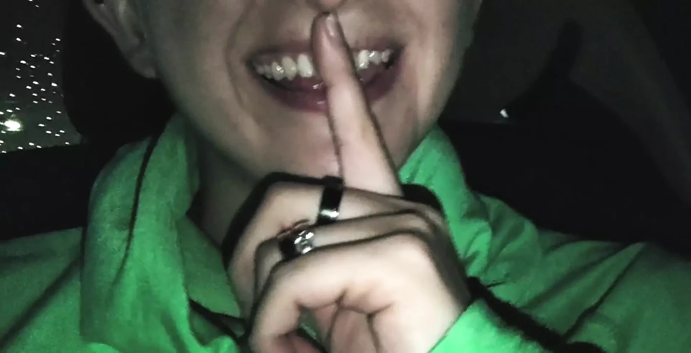 新视频...享受吧。