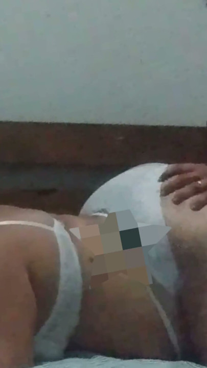 Evli kadın korsanla aldatıyor, itaatkar oluyor, acıtıyor ama bu iyi hissettiriyor! Götüme boşalma ile daha da fazlası! | Klip 1