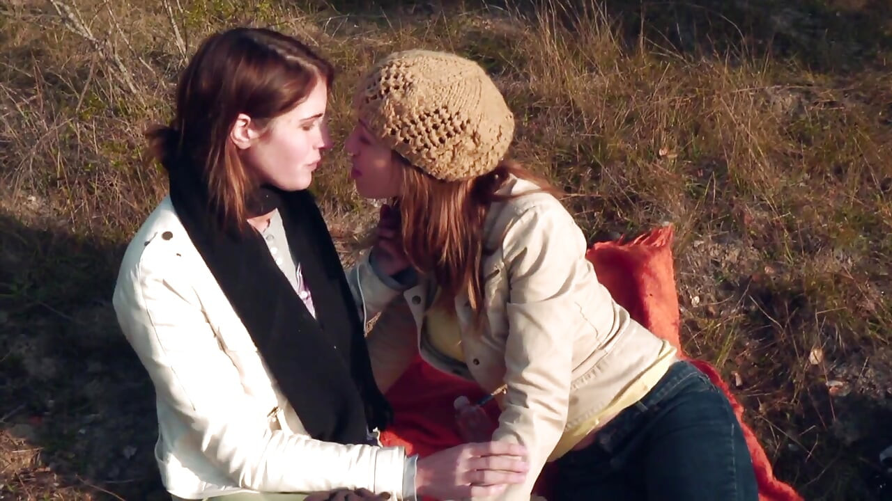 Kara Price and Audrey Rose are hot lesbians who use sex toys