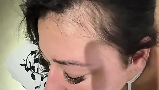 Этот подписчик пришёл из Рио-де-Жанейро только чтобы трахнуть меня в задницу, он давил на меня и довёл меня до оргазма