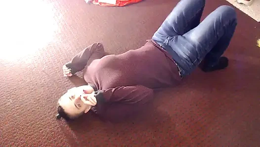 Spraying sneezes on back