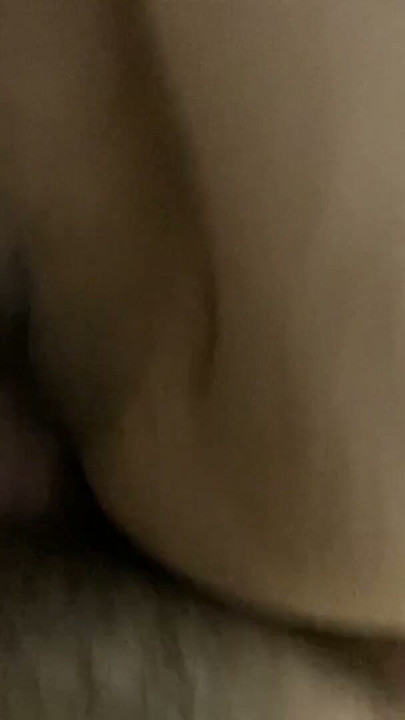 Cuckold MILF - istri swinger kulit putih di-fuck sama orang asing Andrewtatt | Clip 1