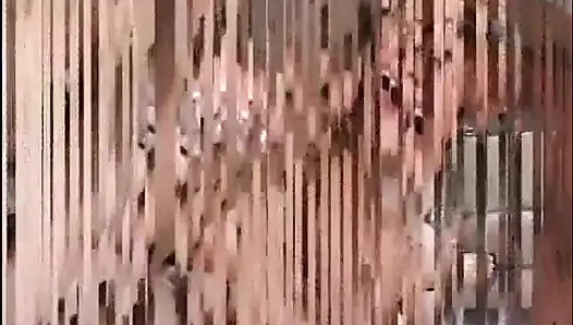 Remaja seksi yang lucu menyukai pesta seks