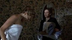 Claudia Gerini nuda in La donna sconosciuta (2006)