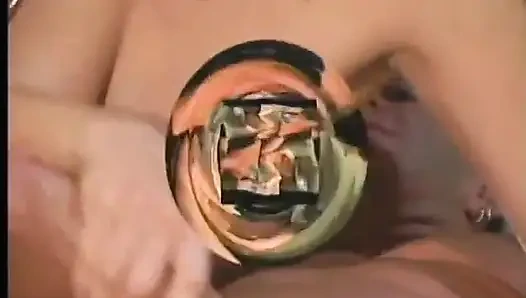 Ateşli gelin iyi sikişerek hızlı bir tatlı aya kavuşuyor