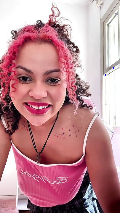 Χαριτωμένο κορίτσι Fart Συλλογή δυνατών πορνών με ανόητα ανόητα πρόσωπα Αντιδράσεις