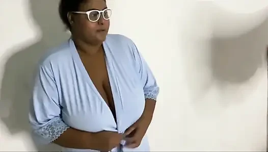 I See My Stepmother in Her Underwear and End up Having Sex with Her