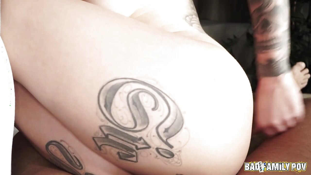 BadFamilyPOV - Alix Lynx's rebellious nature gets her into trouble with her stepfather