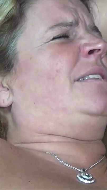 MILF fickt mit dem Freund Ihres Mannes | Clip 2
