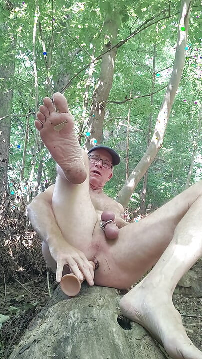 Public cumshot