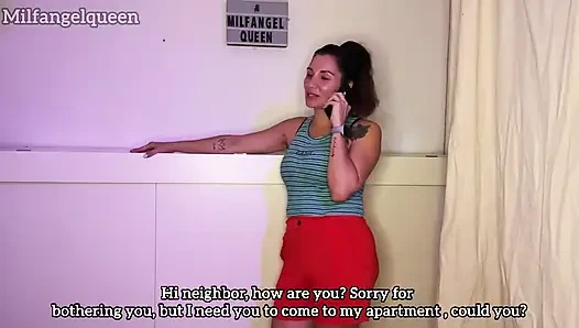 Моя соседка призвала на помощь, я в итоге трахнул ее жестко и кончил на ее лицо