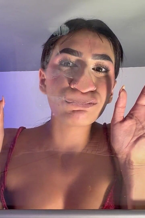 ดูฉันเปลี่ยนรูปเพื่อคุณ