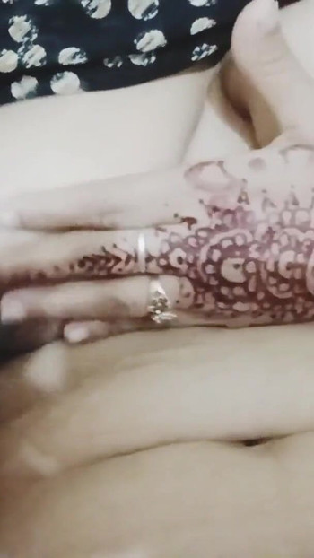 Desi Bhabi Loray ki Talash mei Piyasi Phudi | क्लिप 2