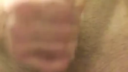 Güzel masturbasyon, büyük cumshot..
