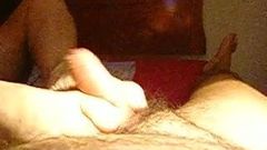 Great colombian and snappy footjob cum of feet by Claudia