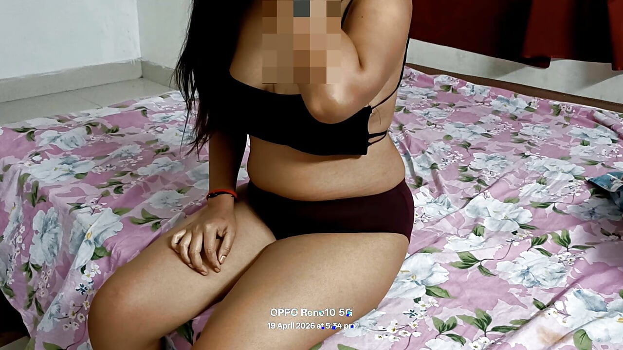 MadhuMita bhabhi seks s deverom, vrlo seksi trenutak s seksi vremenom Velike sise, velike sise i velika guza