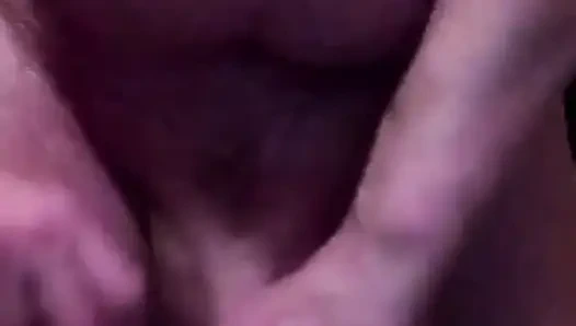 Sahibe emiyor ve döl yutuyor