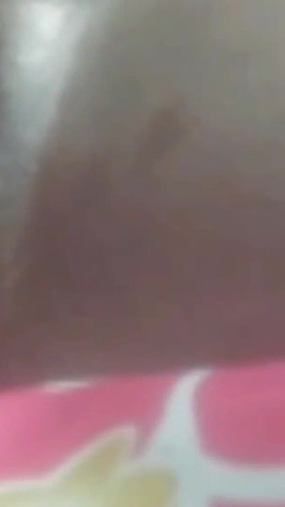 "Üvey kızım büyük yarağımı öperek istiyor" dan ağzı açık bırakma anı