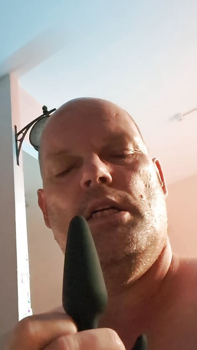 Anal plug for the slut