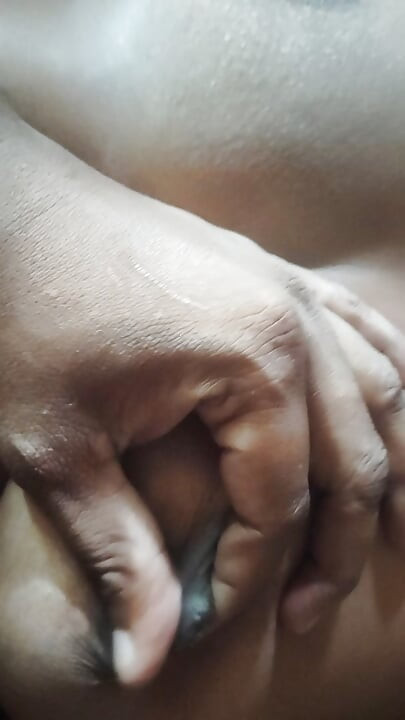 VID 20260622 115532.  Bahut dino ke bad maine ek paros ki chachi ko choda