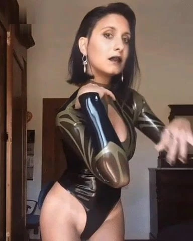 Latex body