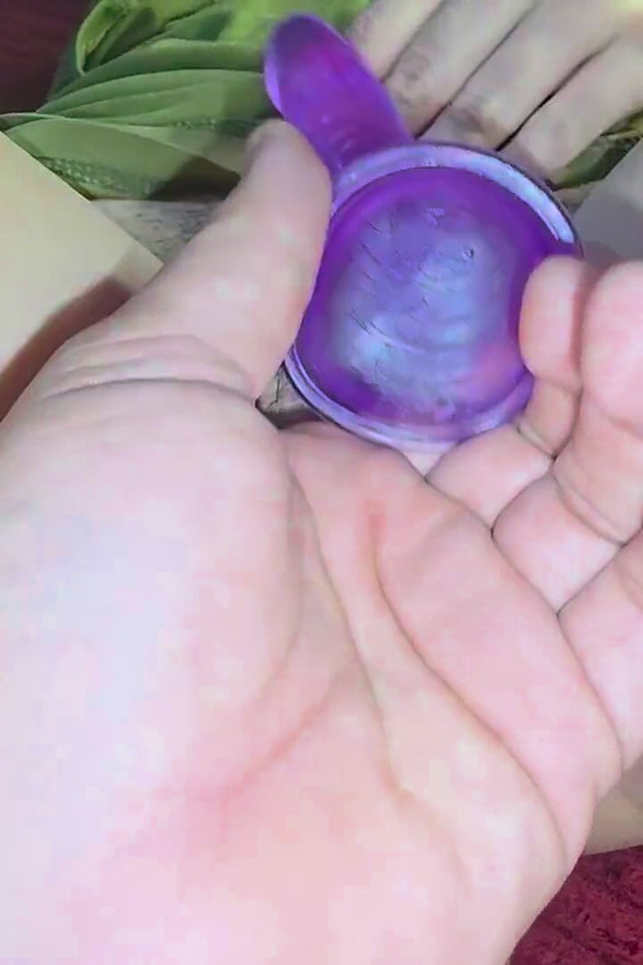 毛深い膣のためのおもちゃ